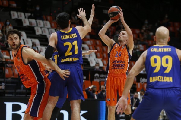 Valencia Basket se prepara para disputar cinco choques en 10 días en un diciembre frenético