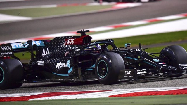 Hamilton gana en Baréin y amplía a 95 su récord de triunfos
