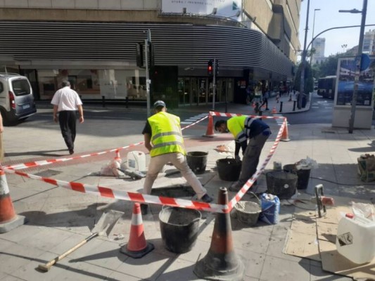 Alicante despeja otra contrata municipal sobre el servicio de reparación de aceras