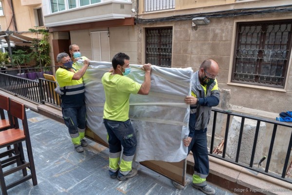 El mural del 'Puerto Romano' de Alonso Luzzy, a laboratorio para su restauración