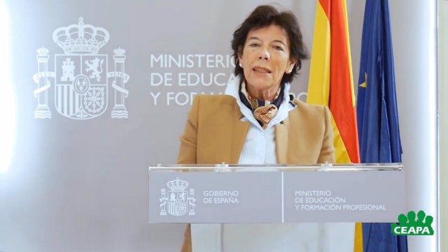 Celaá dice que la LOMLOE intenta solucionar las 