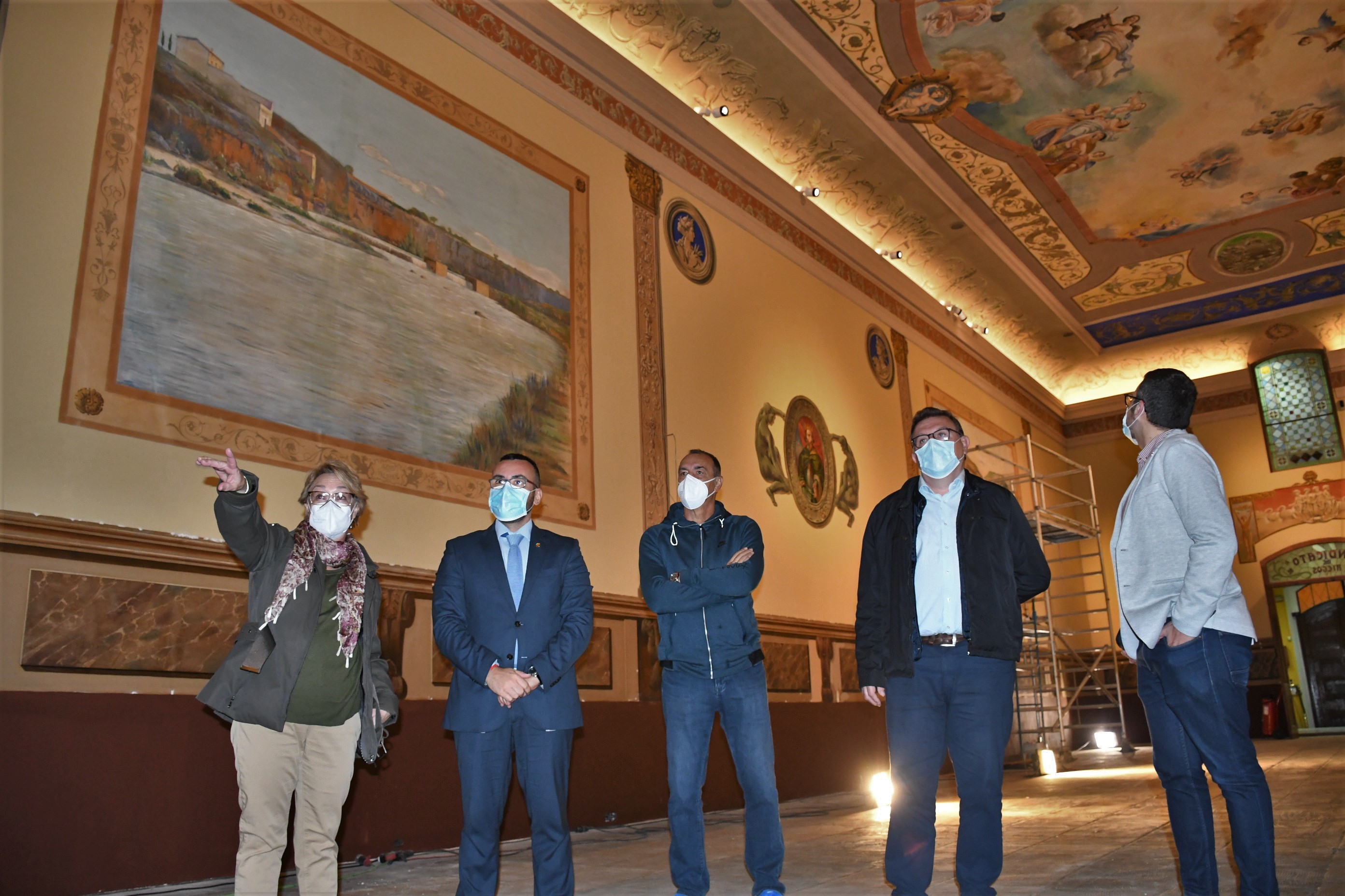 Vila-real colabora en la restauración y adaptación del salón de la Comunidad de Regantes