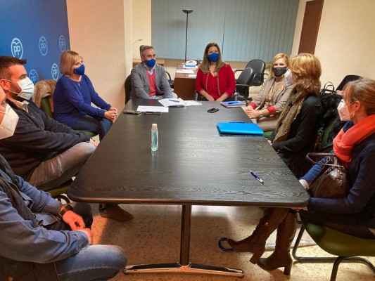 El PP pide en Diputación un plan para garantizar la supervivencia de las farmacias rurales de Castellón  