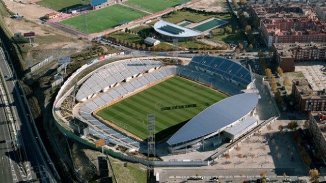 La plantilla del Elche subvencionará dos autobuses para Getafe