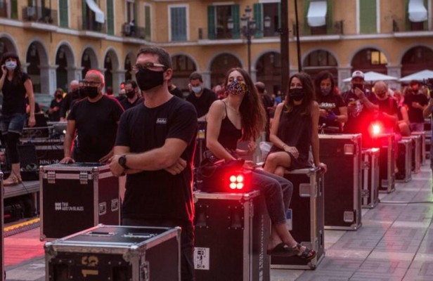 MUTE propone ir con platos vacíos a los ayuntamientos en una nueva movilización