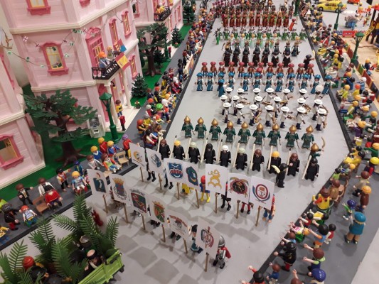 San Vicente acoge una exposición con más de 5.000 Playmobils prestada por un grupo de coleccionistas