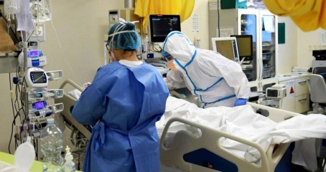 Malestar y confusión en los departamentos con la selección de personal para la gratificación covid