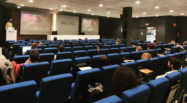 Los publicistas Ferran López y Eva Santos sitúan a la creatividad como la competencia clave del futuro