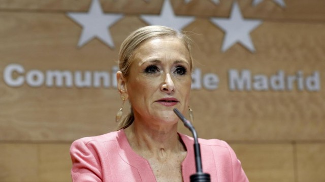 La Guardia Civil pide investigar a Cifuentes por prevaricación y cohecho