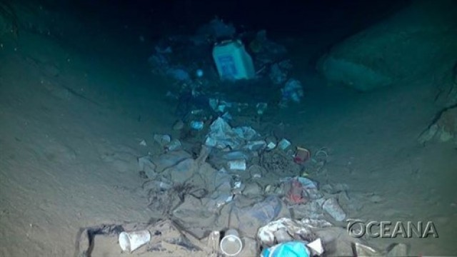 Las zonas costeras más pobladas y las desembocaduras de los ríos, los puntos más contaminados por plásticos en España