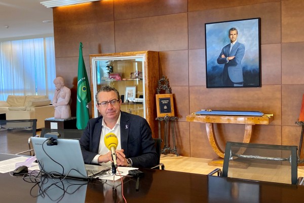 Benidorm inyecta 2 millones al tejido productivo con nuevas ayudas vinculadas al recibo de la basura y al escaparatismo

