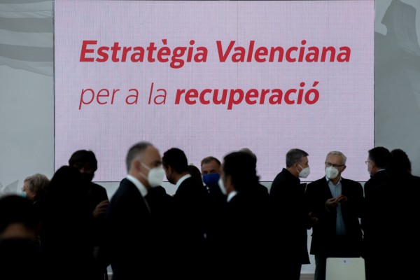 Amago de plante y acto empañado, saldo del último pique PSPV-Compromís