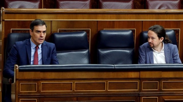Sánchez cede y acepta que todo el Gobierno gestione los fondos europeos tras la protesta de Iglesias