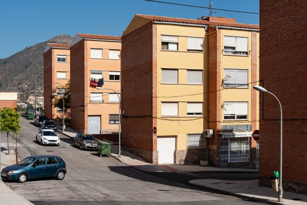 El Consell inicia la rehabilitación de elementos comunes del grupo Jesús Obrero de La Vall d'Uixó