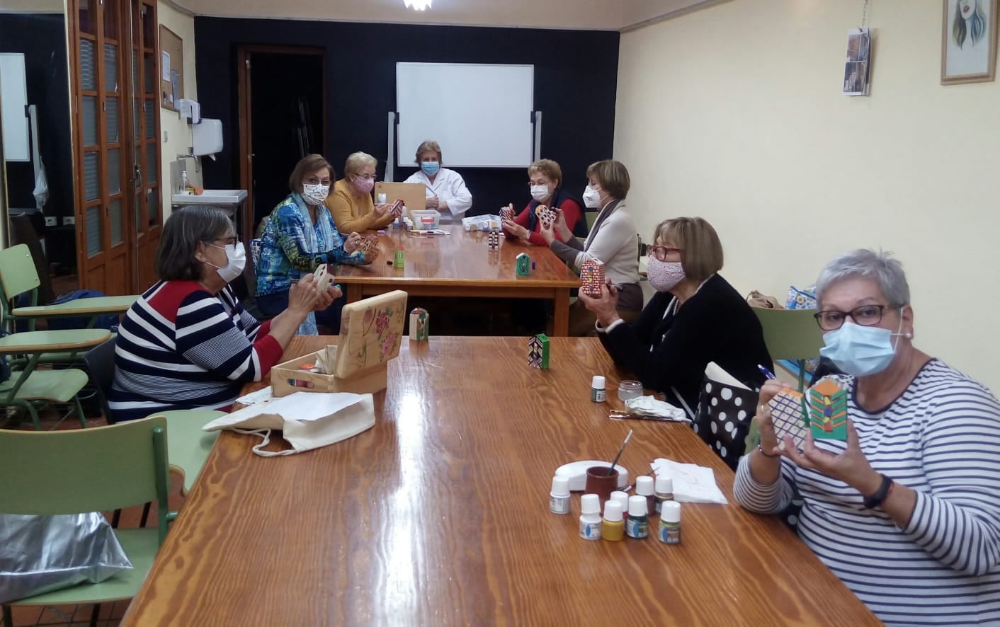 Una treintena de asociaciones de Castelló construyen una ciudad libre de violencia de género