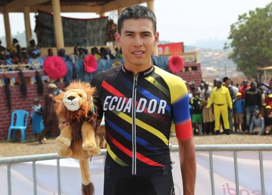 El Valverde Team-Terra Fecundis ficha al joven internacional ecuatoriano Alexis Quinteros