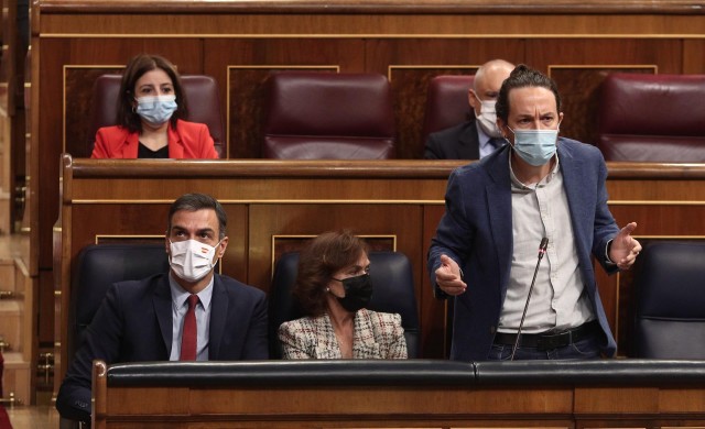 PSOE y Podemos negocian un acuerdo que extienda la prohibición de los desahucios 