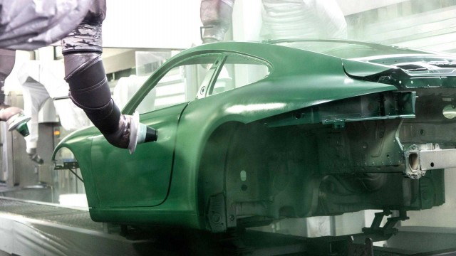 Nuevos colores, mayor conectividad y 30 CV adicionales para el 911
