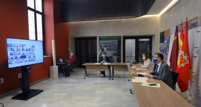 Las actividades para los alumnos murcianos se adaptan a la covid: 120 talleres virtuales y al aire libre 