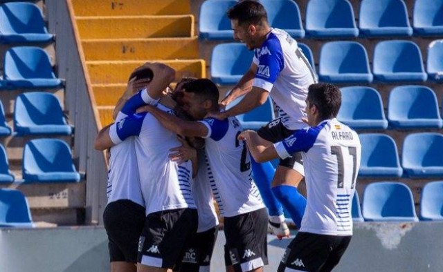 El Hércules firma su mejor arranque como local en nueva etapa en Segunda B
