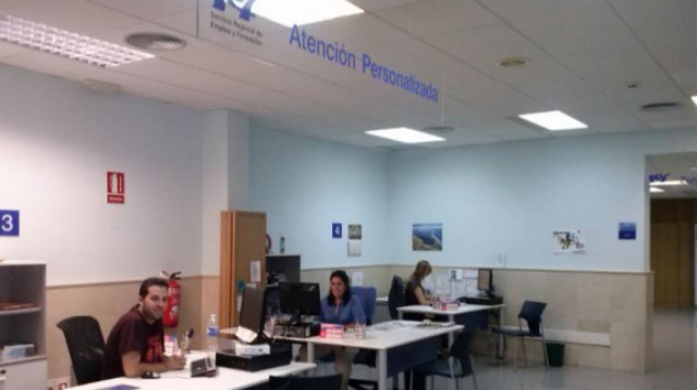 Las oficinas del SEF atienden a más de 11.000 personas desde su reapertura en junio