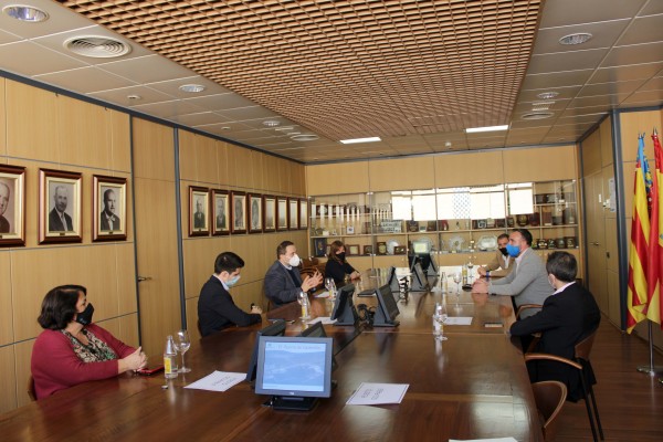 El PSPV traslada a la Autoridad Portuaria la 