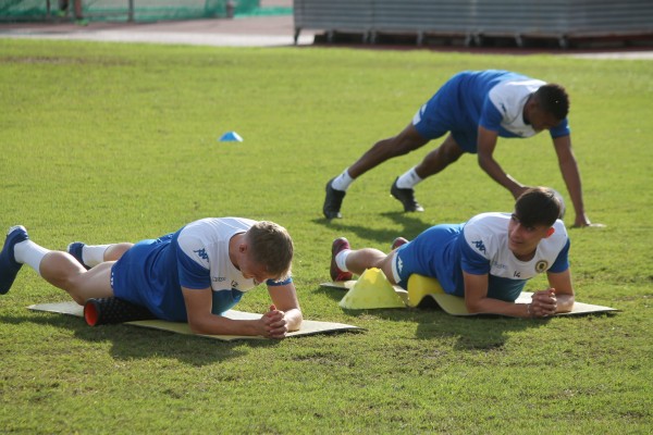 Derbi entre aspirantes