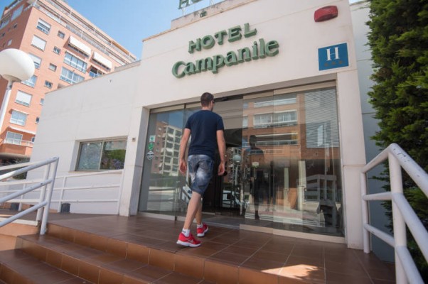 Los hoteles de Alicante se reinventan y ofrecen habitaciones por estancias de un mes