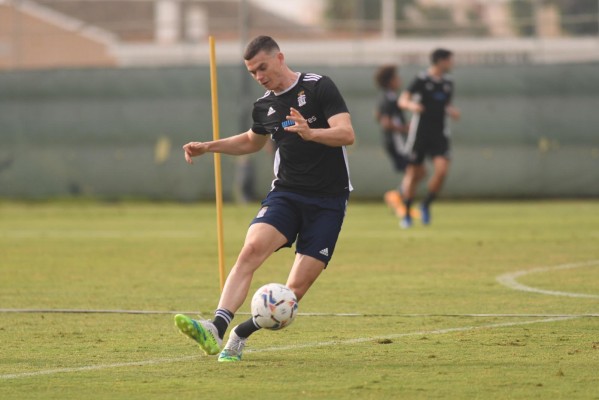 El delantero hispano escocés Jack Harper aparece por primera vez en la convocatoria del Cartagena