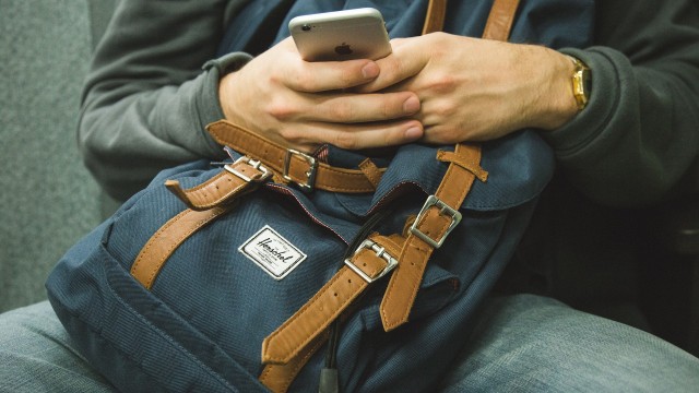 Las 'apps' de viaje que no pueden faltar en tu móvil