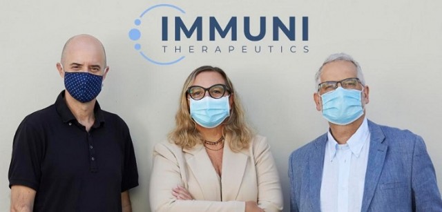 La farmacéutica con raíces murcianas que lucha por la vacuna alternativa contra la covid-19