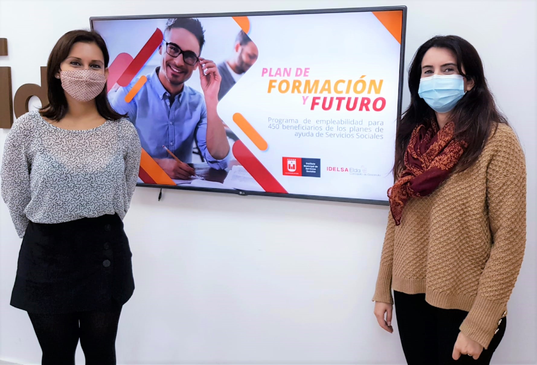 345 vecinos de Elda afectados por la crisis sanitaria recibieron formación 