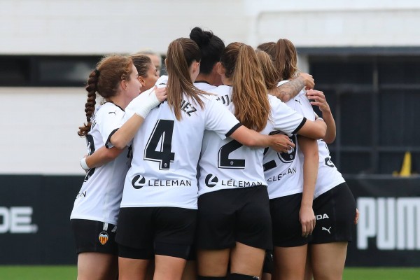 El VCF Femenino visita al Sevilla