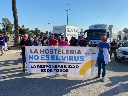 Los hosteleros de Lorca se echarán el sábado a la calle en protesta por no reabrir sus bares