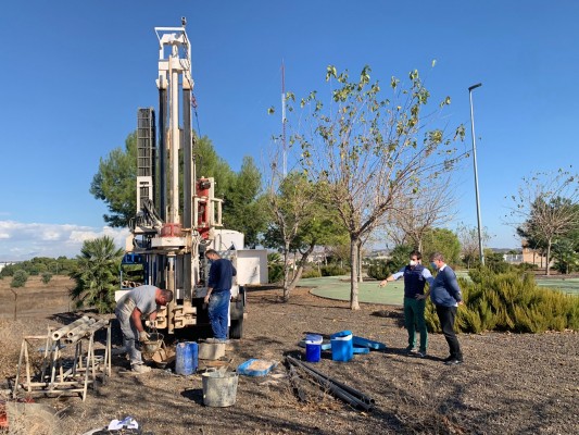 Las Torres da el pistoletazo de salida para su pulmón verde en el Parque de la Emisora