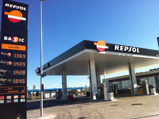Fitch mejora a 'neutral' la perspectiva del 'rating' de Repsol

