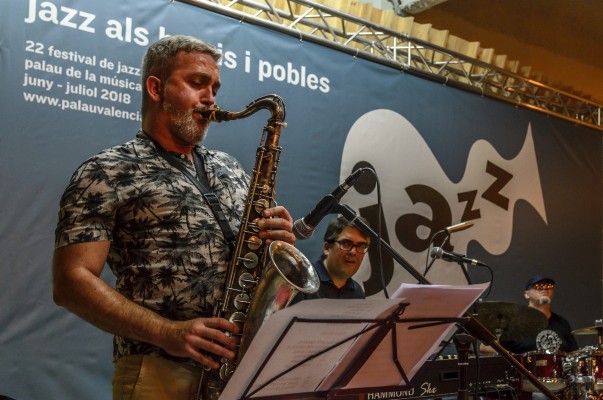 Vicente Macián abre el ciclo 'Jazz a Poqueta Nit' en el Espai Tarongers