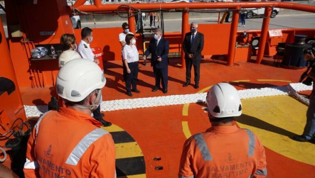 Los inmigrantes serán alojados en el Muelle del Carbón para 