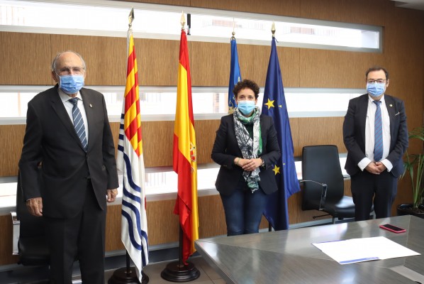 El Colegio de Ingenieros Superiores Industriales de Castellón distingue a la alcaldesa de Onda, Carmina Ballester, como “Colegiada de Honor”