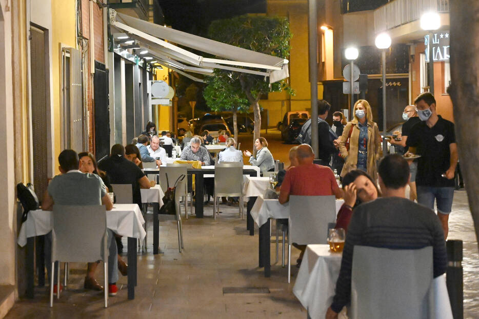 Naturgy ofrece aplazar las facturas de luz y gas a la hostelería y restauración de la Comunitat