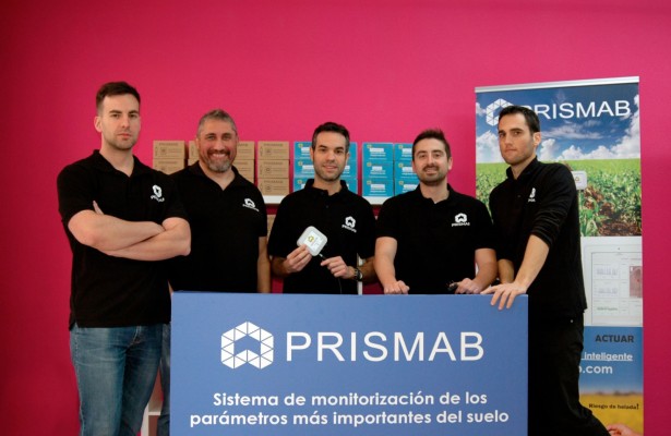 La 'startup' Prismab, de Novelda, coloca sensores inteligentes para la agricultura de precisión
