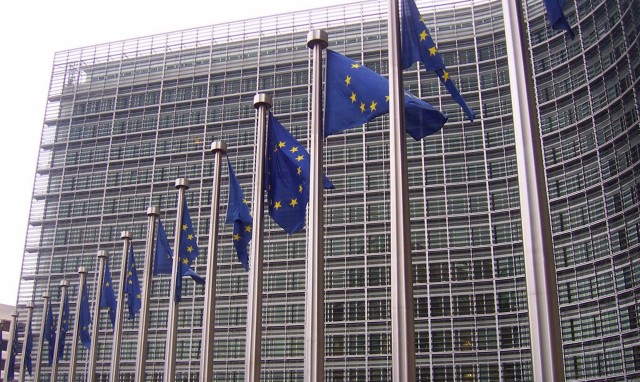 Bruselas permite a España reasignar 1.110 millones de Cohesión para aliviar la pandemia en varias CCAA