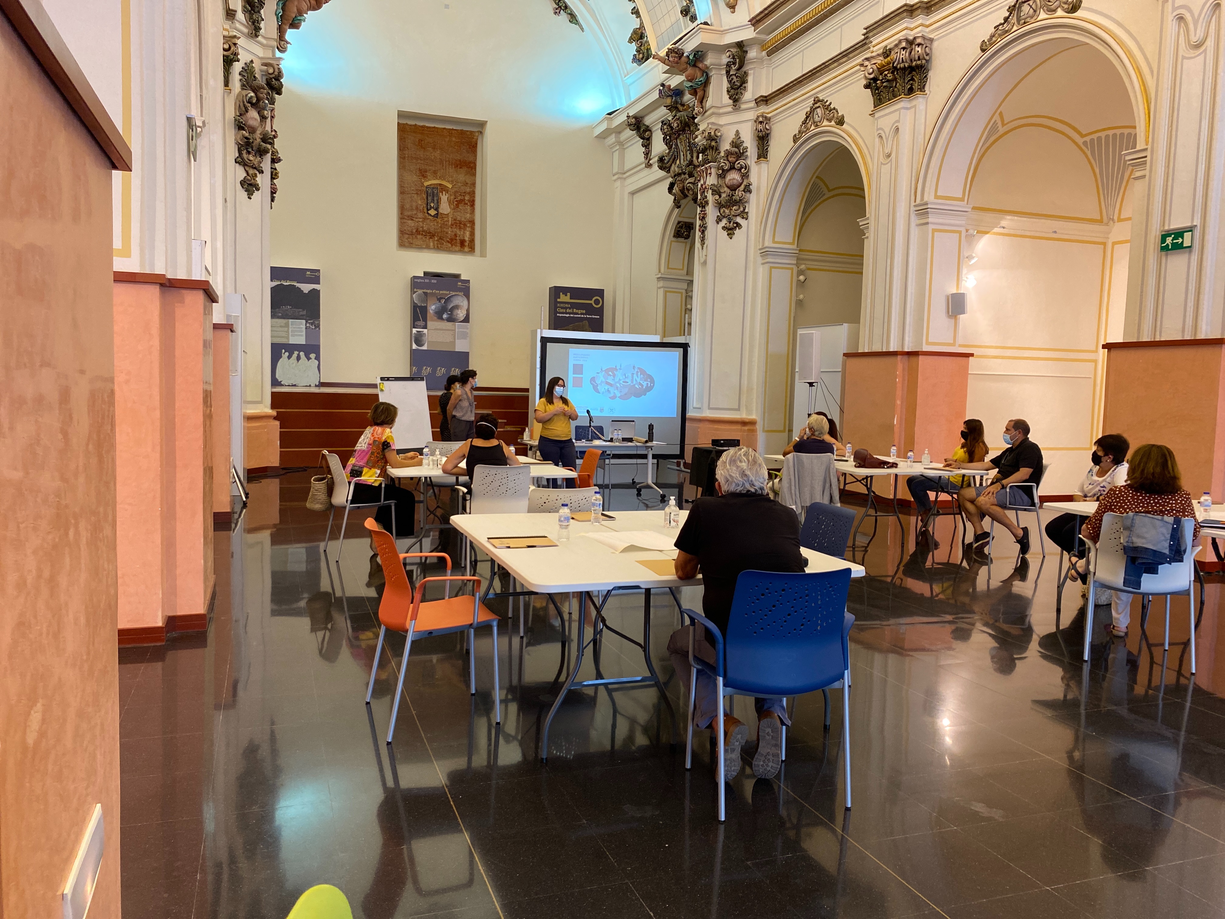 El centro de día de AFA y climatizar la piscina, lo más votado en los presupuestos participativos de Xixona