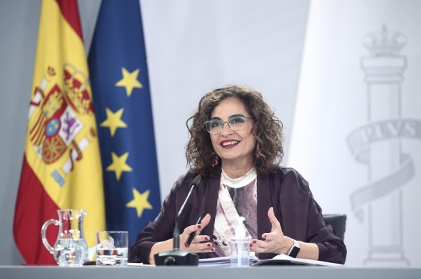 El Gobierno aprueba un crédito de 6.000 millones para Seguridad Social y de 2.300 millones para el SEPE