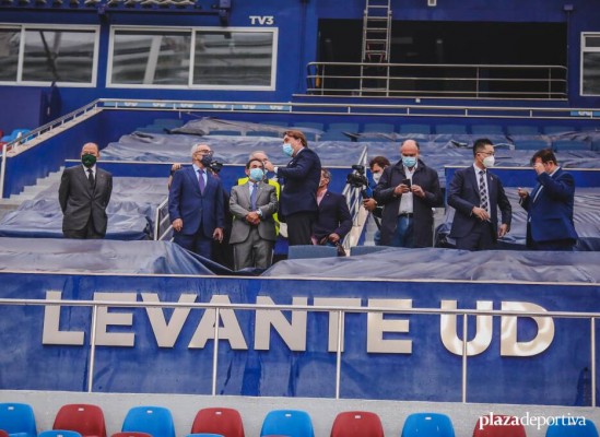 El Levante reduce en 17 millones su límite salarial y registra el tercer mayor descenso de Primera