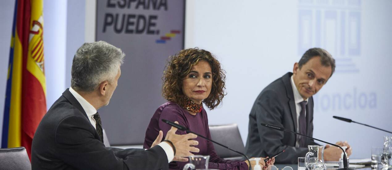 El Gobierno aprueba este martes bajar el IVA de las mascarillas y ampliar los avales del ICO