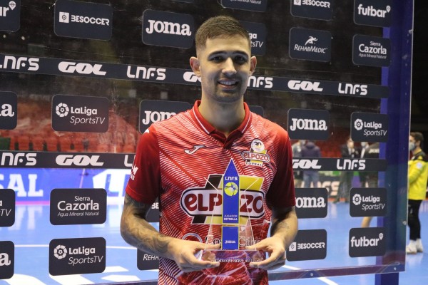 Matteus, de ElPozo, firma el mejor gol en Primera con Felipe Valerio y Juanjo también destacados
