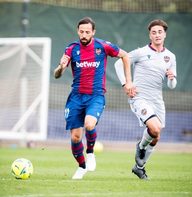 El Levante, obligado a cambiar el rumbo en el esprint final de 2020