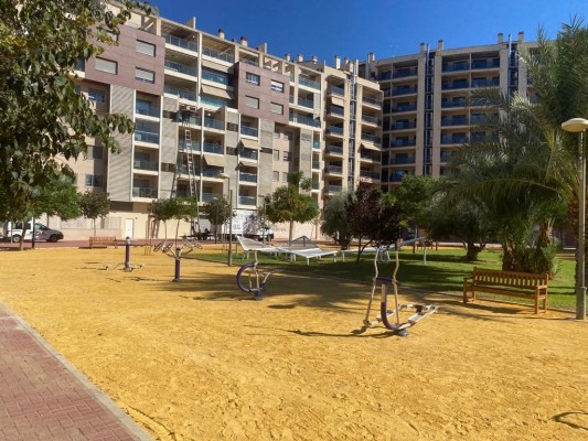 Murcia ya cuenta con mil aparatos biosaludables para realizar deporte al aire libre en zonas verdes 