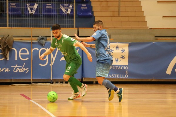 El Peñíscola cae ante Osasuna Magna y pone fin a su racha de cuatro partidos sin perder (1-5)